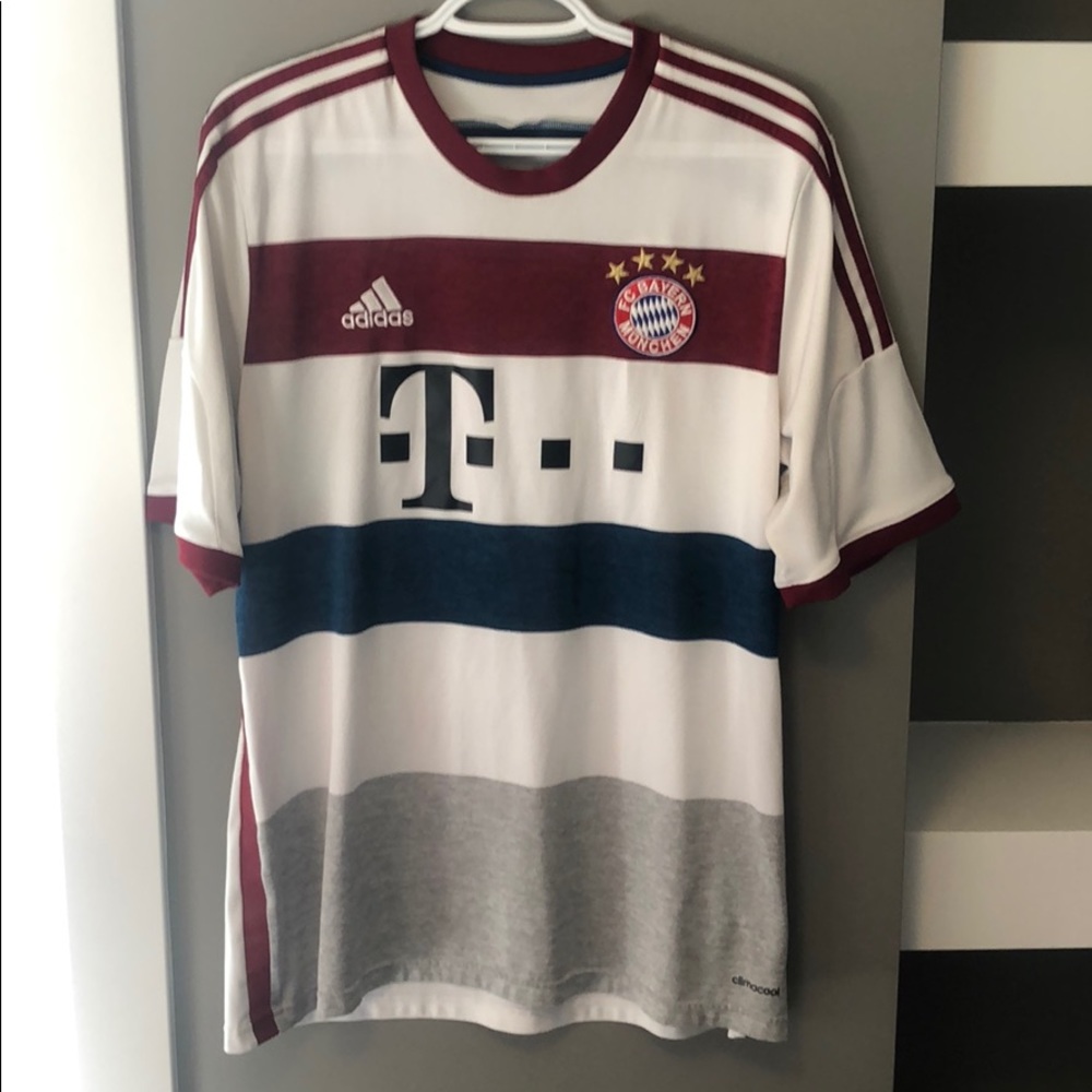 SOLD Bayern München Robert Lewandowski Home Jersey